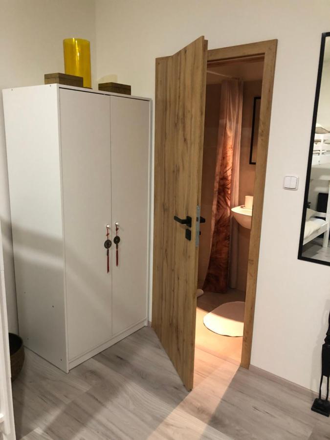 Appartement R E L L A X Studia Hate Na Greenway Praha-wien Chvalovice (South Moravian)