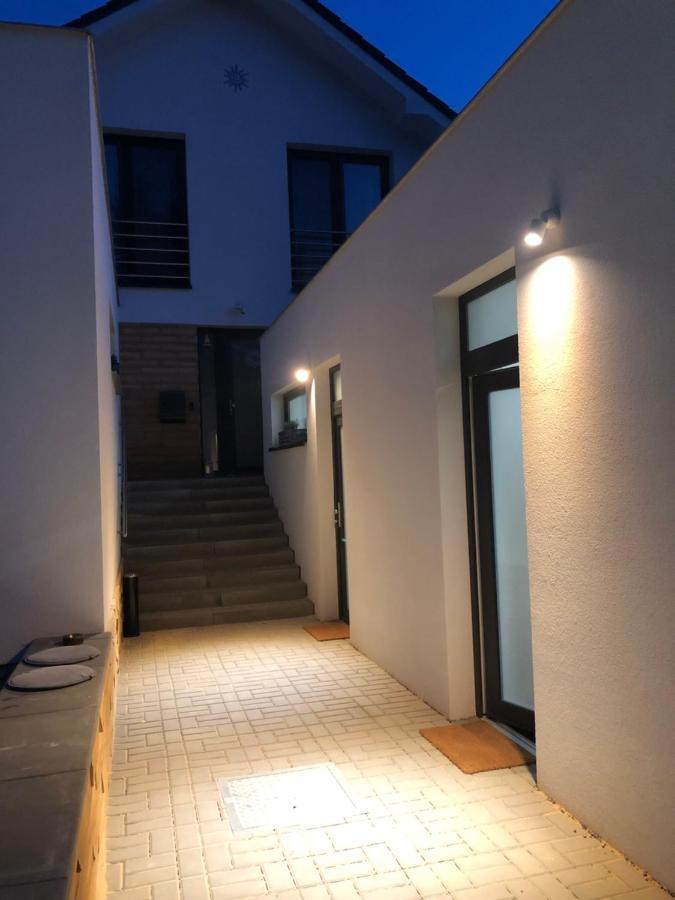 Appartement R E L L A X Studia Hate Na Greenway Praha-wien Chvalovice (South Moravian)