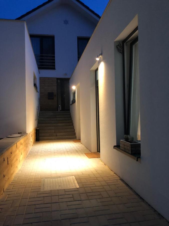 R E L L A X Studia Hate Na Greenway Praha-wien 公寓 赫瓦洛沃埃斯